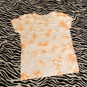 VS Pink orange, tie-dyed tee size XL